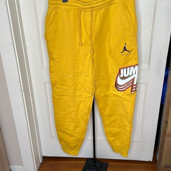 New Nike Air Jordan Jumpman Gold Joggers Sweatpants Men’s Size Large Nwt - Picture 2 of 9